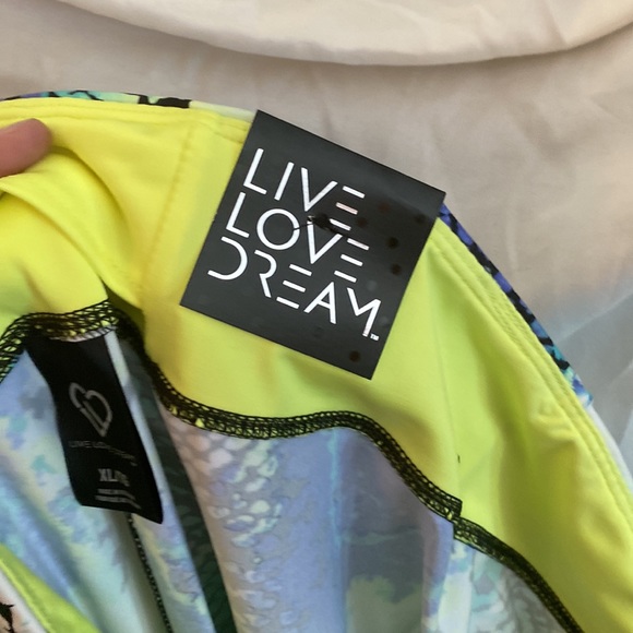 Live love dream the perfect active crop  legging new with tags - Picture 7 of 7
